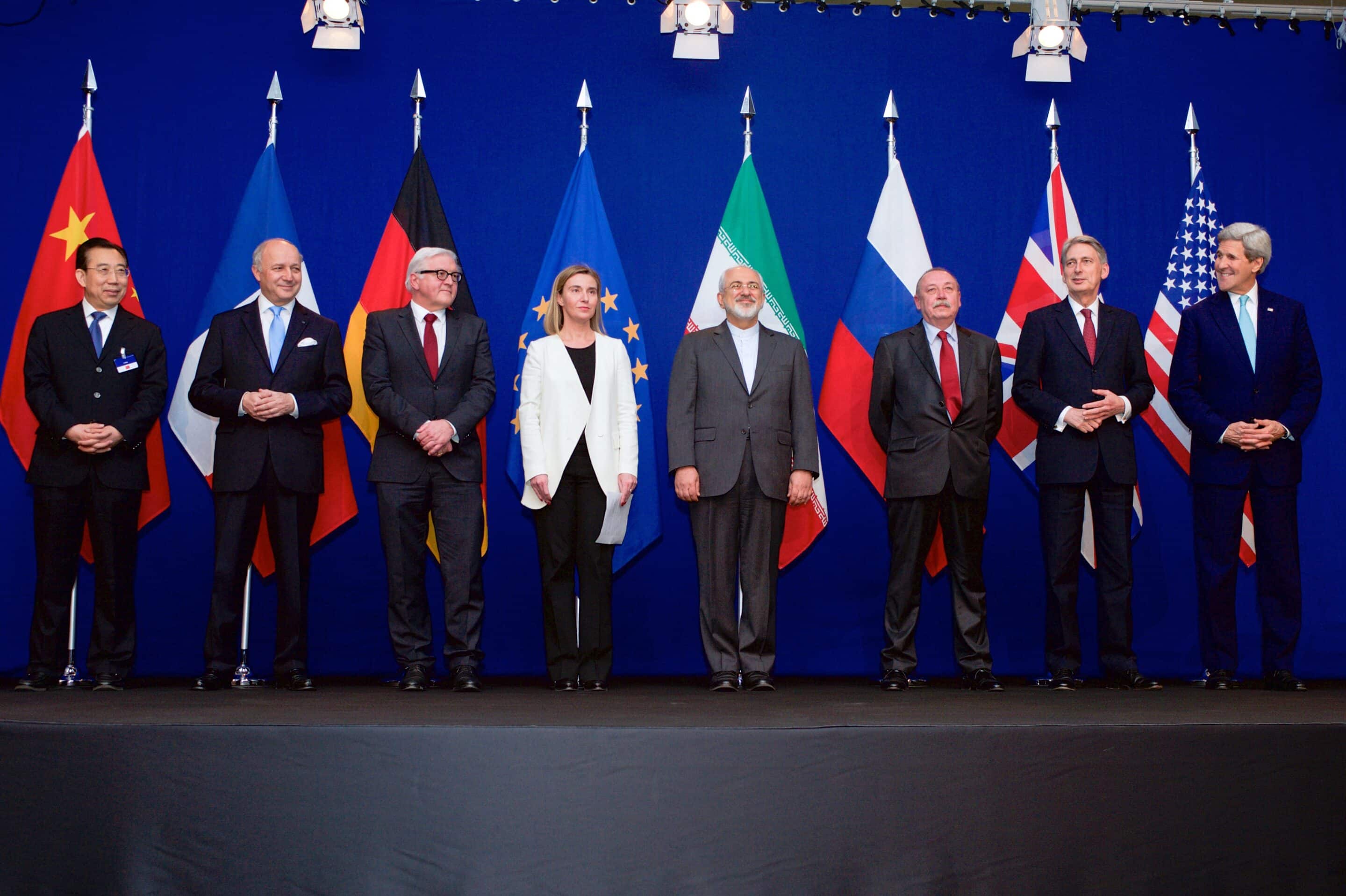negotiations about iranian nuclear program the ministers of foreign affairs and other officials of the p5+1 and ministers of foreign affairs of iran and eu in lausanne