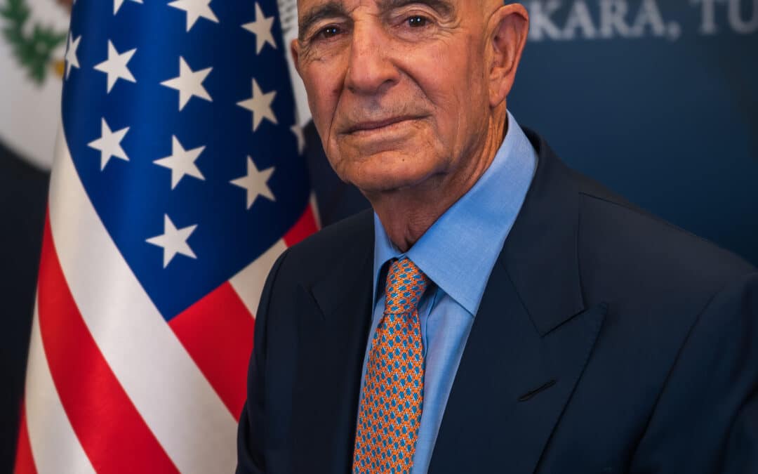 US Envoy Barrack Cuts Tour of South Lebanon Short in Face of Protests