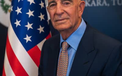 US Envoy Barrack Cuts Tour of South Lebanon Short in Face of Protests