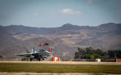 US Flies Two Fighter Jets Deep Into Gulf of Venezuela in Closest Approach to Country’s Coast