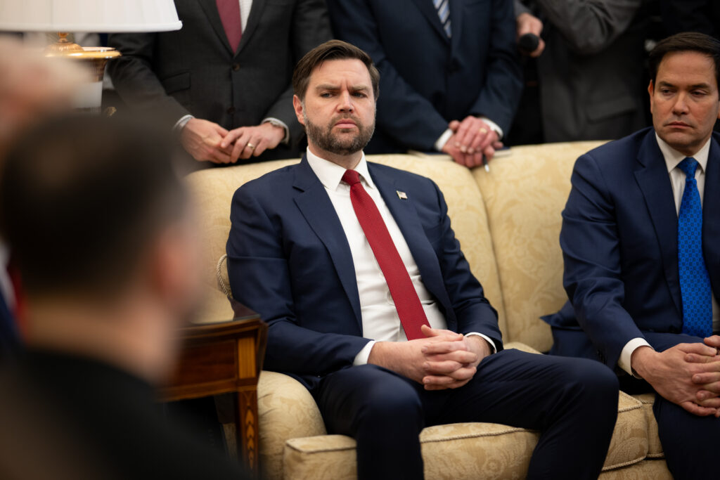 donald trump and volodymyr zelenskyy of ukraine with jd vance and marco rubio on friday, 28 february 2025 at the white house, usa (1)
