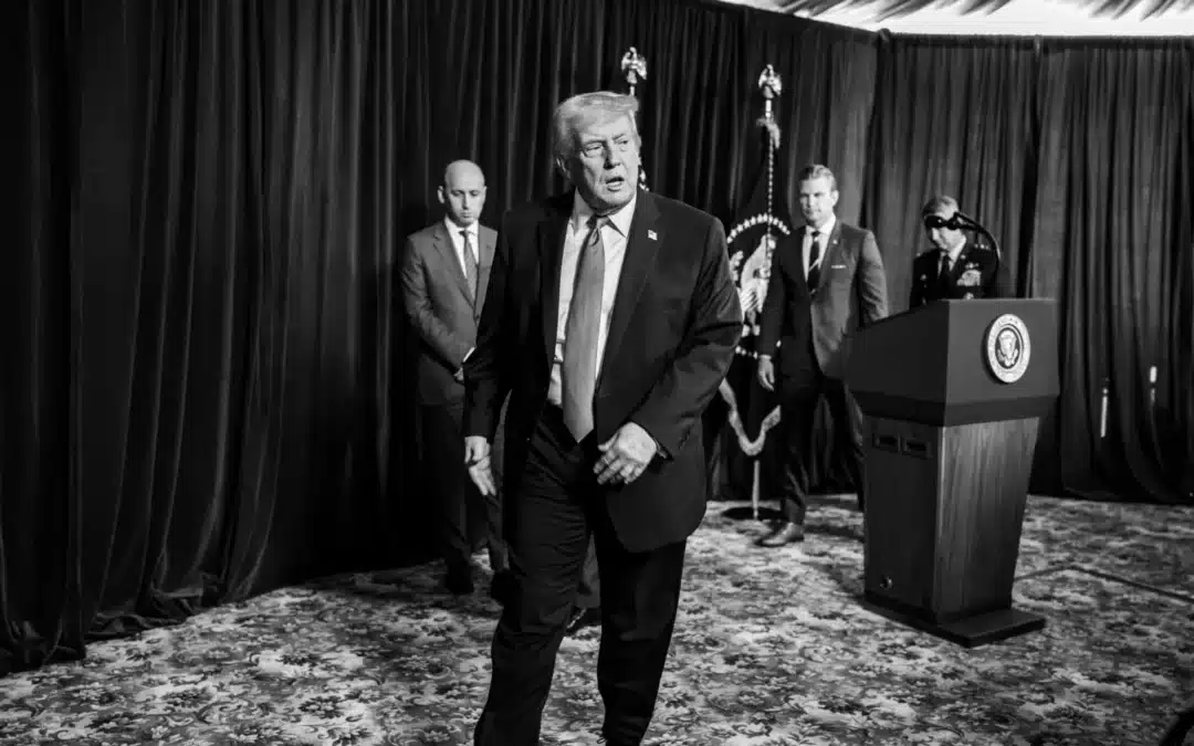 Trump Rules Out Elections in Venezuela, Anticipates Sending Troops to Occupy Venezuela