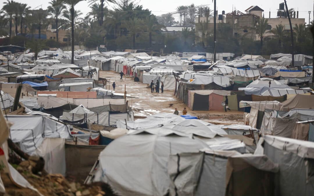 Israel Kills 10 Palestinians in Gaza, Including 5 Children