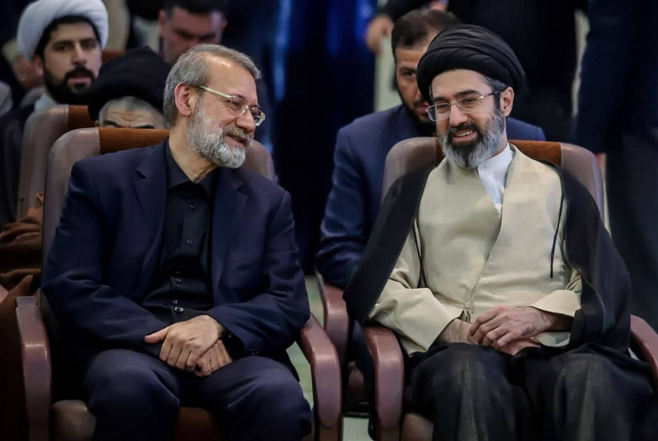 mojtaba khamenei and ali larijani (2)