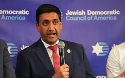 American Congressman Detained By Israeli Settlers with American Rifles in the West Bank