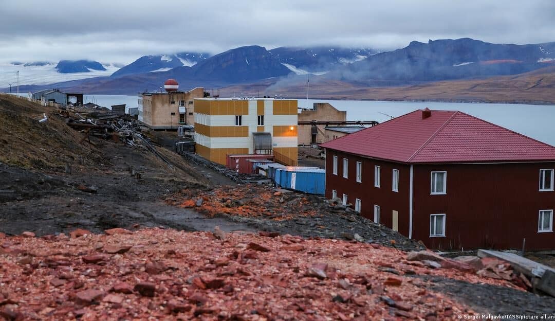 Norway Seizes Russian Ship, Will Give Funds to Ukraine
